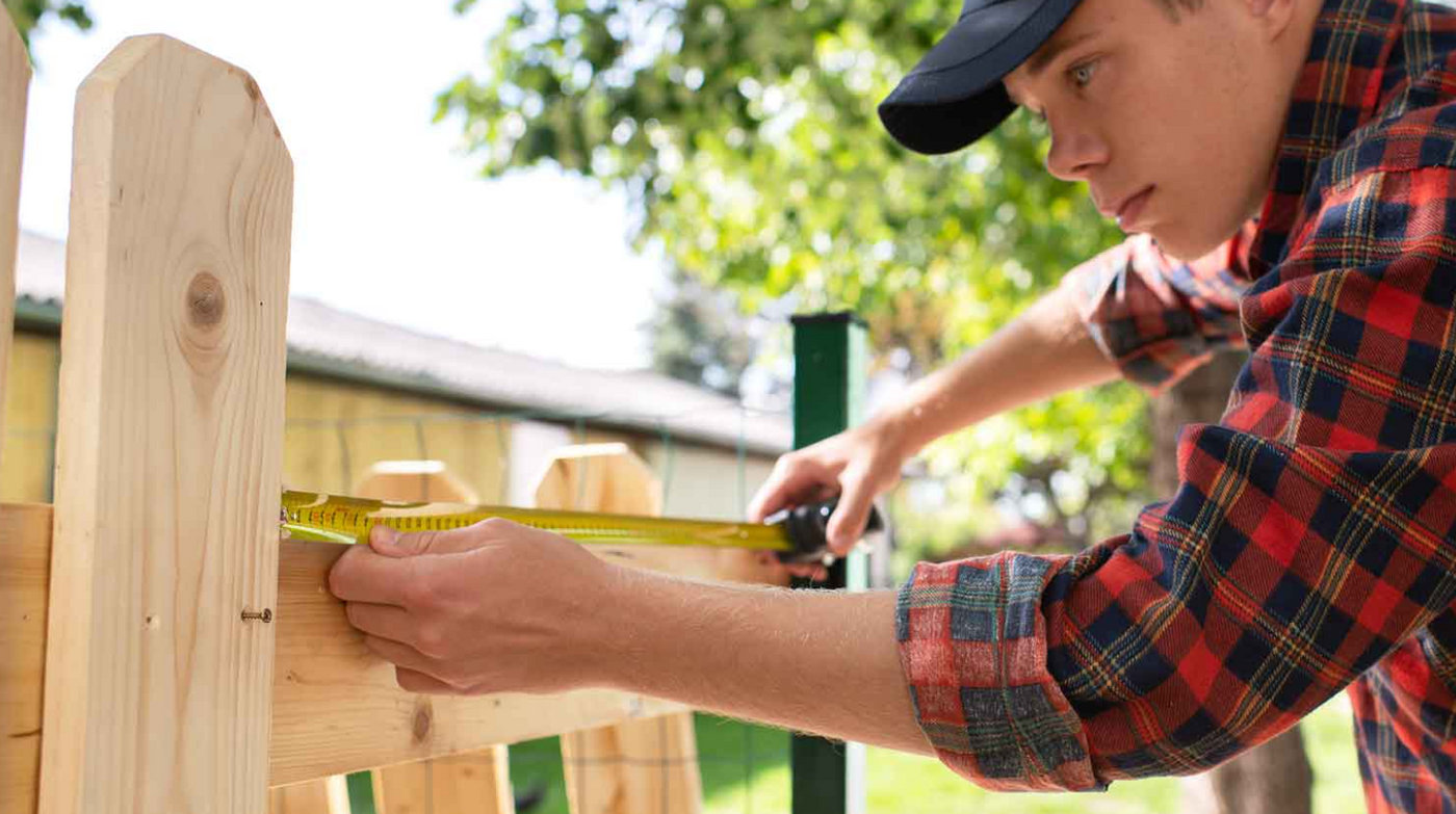 How Professional Fence Installers in Stuarts Draft Ensure Long-Lasting Results