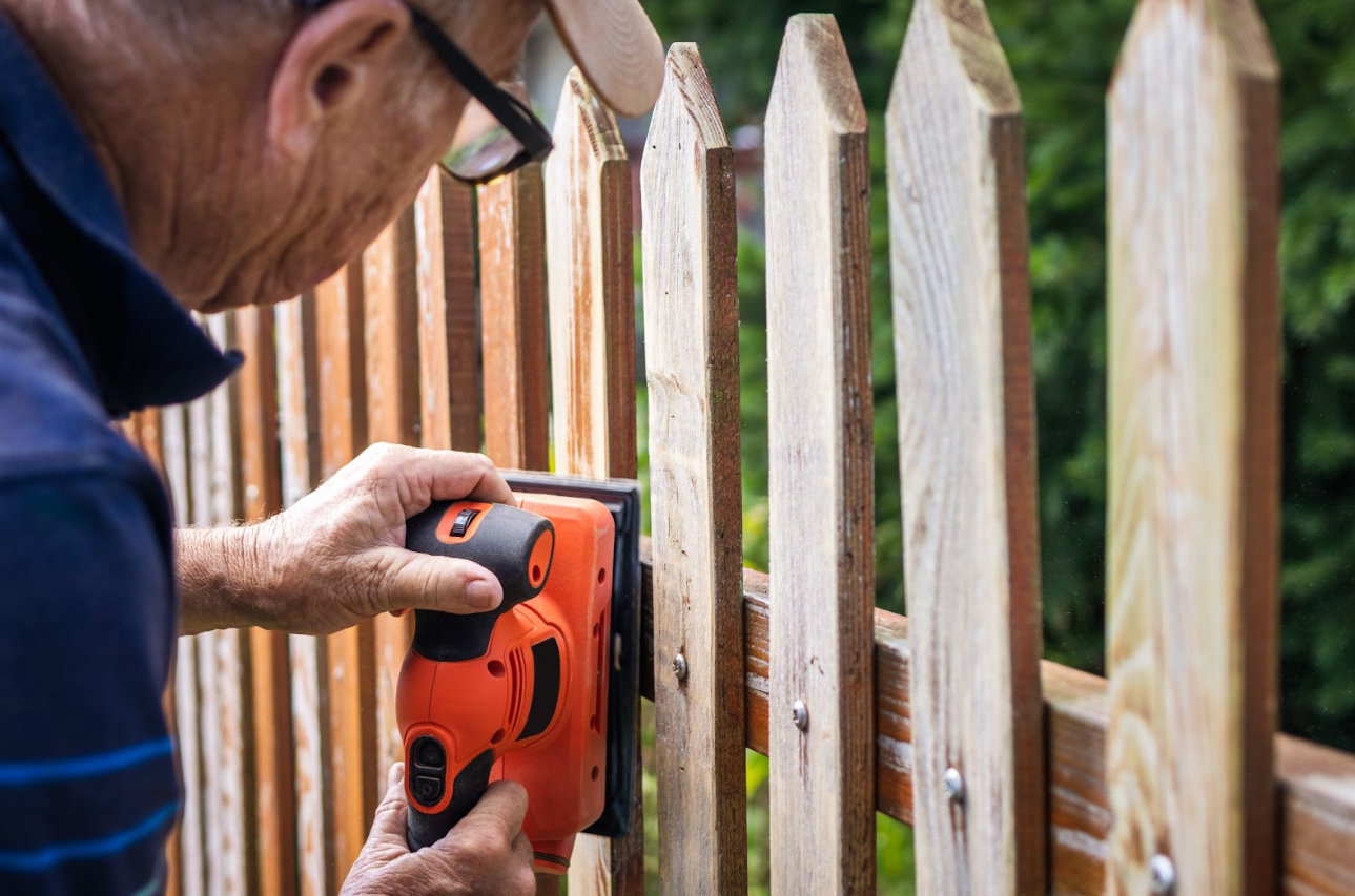 Fence Work in Fishersville: Common Mistakes Homeowners Make and How to Avoid Them