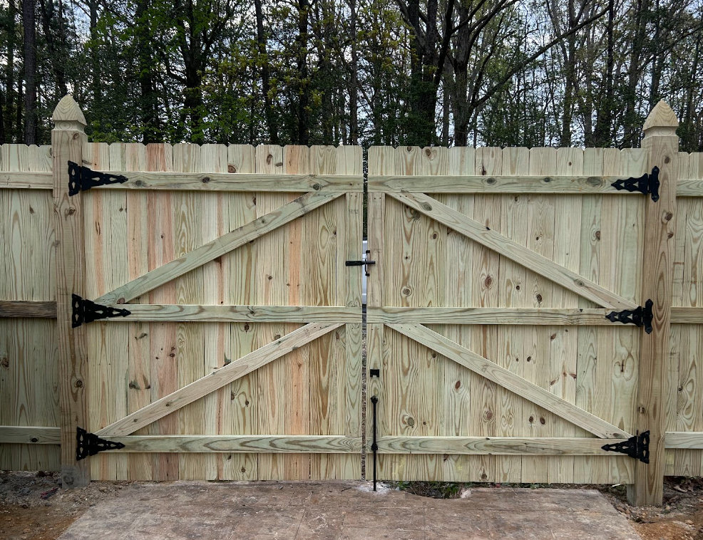 What Sets Professional Fence Work Apart from DIY Fence Projects in Augusta County