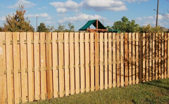 Wood vs. Chain Link Fences in Augusta County, VA: Which is Right for You?